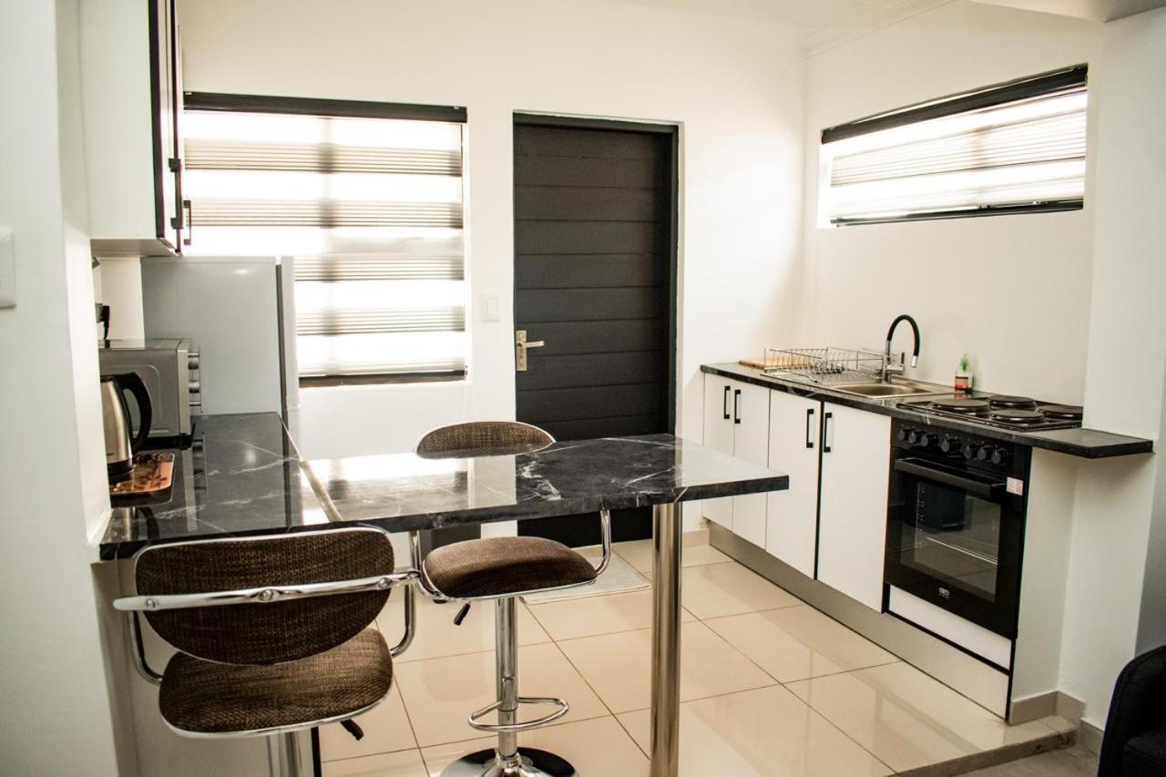 Thamani Guest House Randfontein 外观 照片